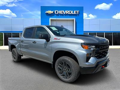 New 2025 Chevrolet Silverado 1500 Custom Crew Cab 4WD Pickup for sale #42629 - photo 1