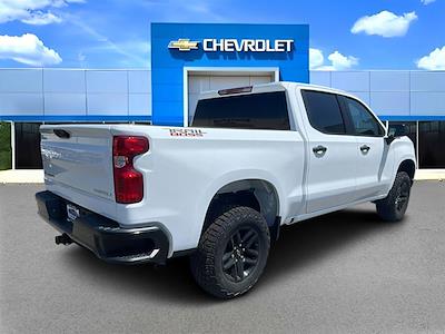 New 2025 Chevrolet Silverado 1500 Custom Crew Cab 4WD Pickup for sale #42720 - photo 2
