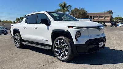 2024 Chevrolet Silverado EV Crew Cab 4WD, Pickup for sale #41965 - photo 1