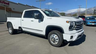 2025 Chevrolet Silverado 3500 Crew Cab 4WD, Pickup for sale #42306 - photo 1