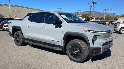 2025 Chevrolet Silverado EV Crew Cab 4WD, Pickup for sale #42347 - photo 1