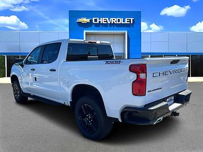 New 2026 Chevrolet Silverado 1500 LT Crew Cab 4WD Pickup for sale #43175 - photo 2