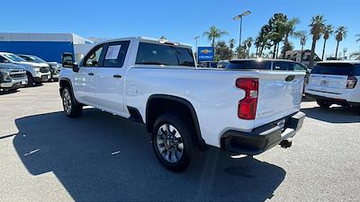 Used 2025 Chevrolet Silverado 2500 - photo 1