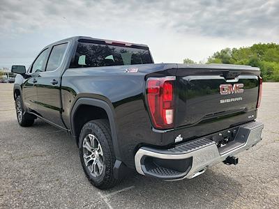 New 2025 GMC Sierra 1500 SLE Crew Cab 4WD Pickup for sale #5GM15118 - photo 2
