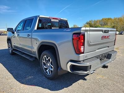New 2026 GMC Sierra 1500 SLE Crew Cab 4WD Pickup for sale #5GM15181 - photo 2