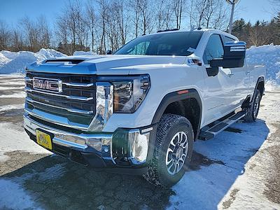 New 2025 GMC Sierra 2500 SLT Crew Cab 4WD Pickup for sale #5GM25015 - photo 1