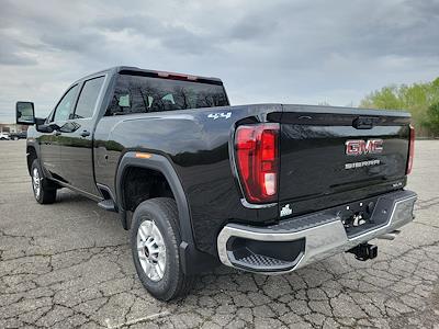New 2025 GMC Sierra 2500 SLE Crew Cab 4WD Pickup for sale #5GM25037 - photo 2