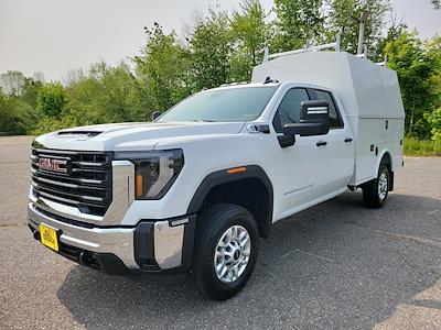New 2025 GMC Sierra 2500 Pro Double Cab 4WD Pickup for sale #5GM25043 - photo 1