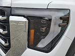 New 2026 GMC Sierra 2500 SLE Crew Cab 4WD Pickup for sale #5GM25098 - photo 9