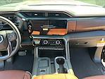 New 2025 GMC Sierra 2500 Denali Ultimate Crew Cab 4x4 Pickup for sale #250407 - photo 22