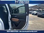 New 2025 GMC Canyon AT4 Crew Cab 4x4 Pickup for sale #250601 - photo 17