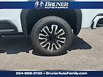 New 2025 GMC Sierra 2500 Denali Ultimate Crew Cab 4x4 Pickup for sale #250696 - photo 9