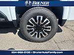 New 2026 GMC Sierra 2500 Denali Ultimate Crew Cab 4WD Pickup for sale #260084 - photo 9