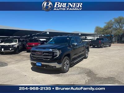 New 2026 GMC Sierra 1500 SLT Crew Cab for sale #260414 - photo 1