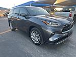 2025 Toyota Highlander AWD SUV for sale #189513A - photo 3