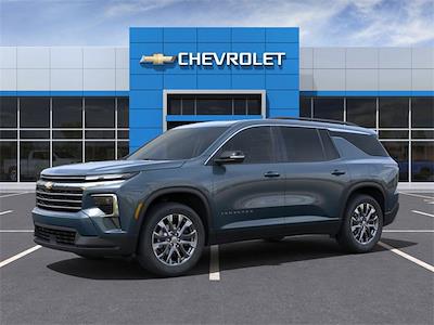 New 2025 Chevrolet Traverse LT SUV for sale #219696 - photo 2