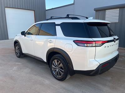 2022 Nissan Pathfinder FWD SUV for sale #241733A - photo 2