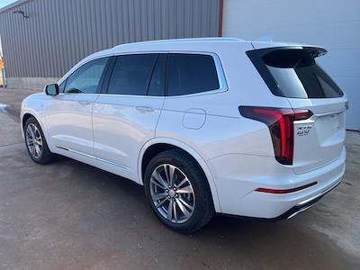Used 2025 Cadillac XT6 - photo 1