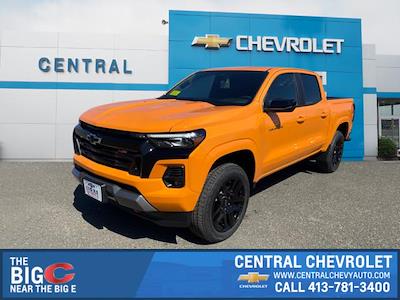 New 2025 Chevrolet Colorado Z71 Crew Cab 4WD Pickup for sale #4955 - photo 1
