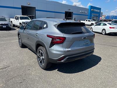 New 2025 Chevrolet Trax 1RS SUV for sale #5391 - photo 2