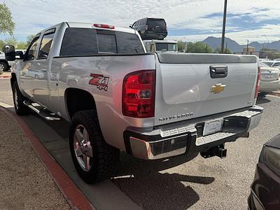 2014 Chevrolet Silverado 2500 Crew Cab 4WD Pickup for sale #251836A - photo 2