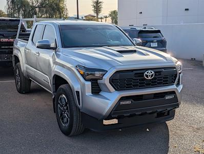 Used 2025 Toyota Tacoma SR5 Double Cab for sale #260267A - photo 2