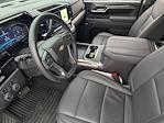 2025 Chevrolet Silverado 2500 Crew Cab 4WD Pickup for sale #266379A - photo 21