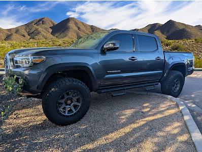 2021 Toyota Tacoma Double Cab 4WD Pickup for sale #266568A - photo 2