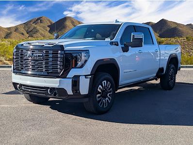 Used 2025 GMC Sierra 2500 Denali Ultimate Crew Cab for sale #266630A - photo 2