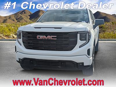 Used 2025 GMC Sierra 1500 - photo 1