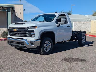 New 2026 Chevrolet Silverado 2500 Regular Cab 55 CA Cab Chassis for sale #F260528 - photo 2