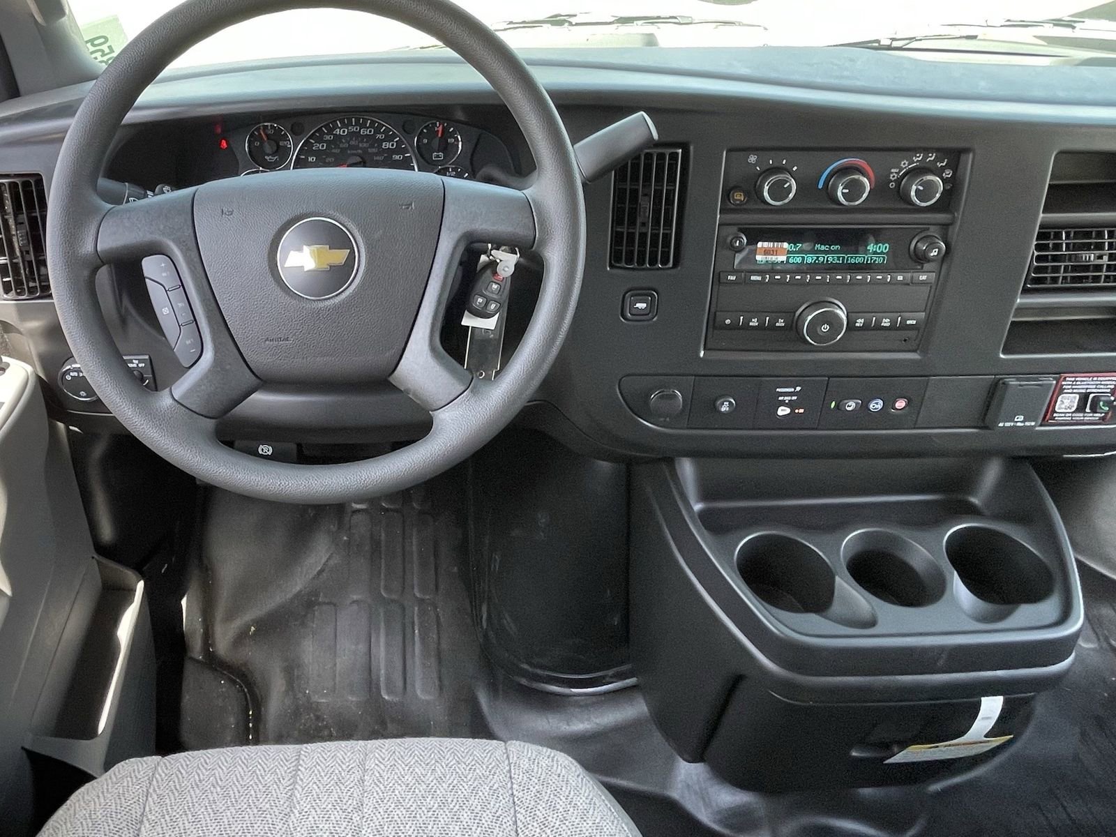 New 2026 Chevrolet Express 2500 - photo 21