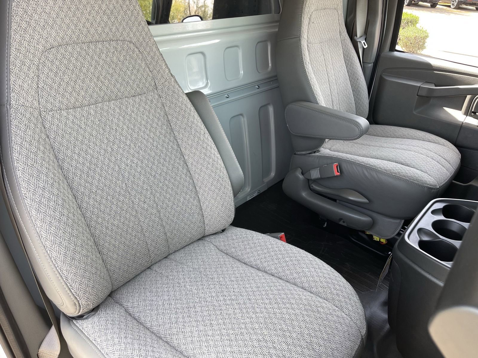 New 2026 Chevrolet Express 2500 - photo 15