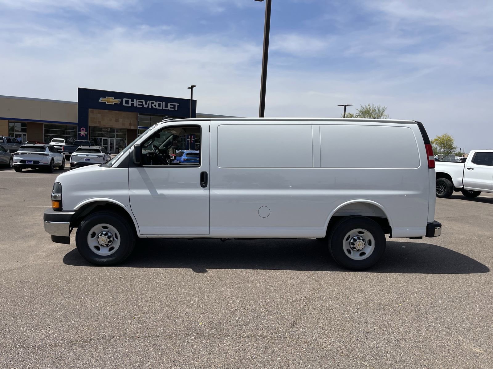 New 2026 Chevrolet Express 2500 - photo 7