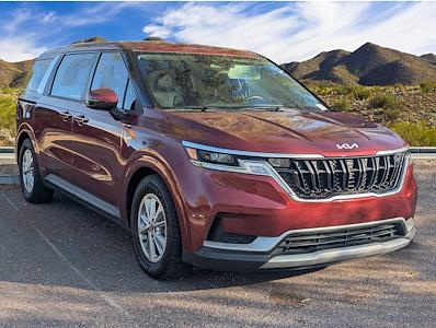 Used 2023 Kia Carnival LX Minivan for sale #P26813B - photo 2