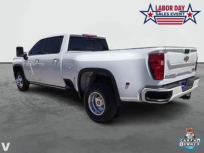 2022 Chevrolet Silverado 3500 Crew Cab 4WD Pickup for sale #252128A - photo 2