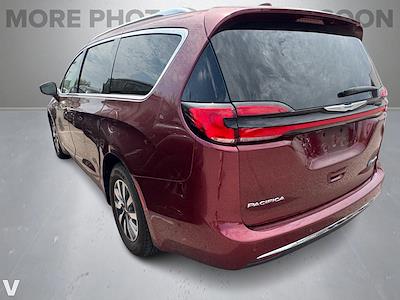 2021 Chrysler Pacifica FWD Minivan for sale #252653A - photo 2