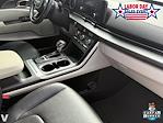 2022 Kia Carnival FWD Minivan for sale #252826A - photo 11