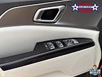 2022 Kia Carnival FWD Minivan for sale #252826A - photo 17