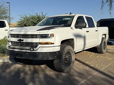 2018 Chevrolet Silverado 1500 Crew Cab 4WD Pickup for sale #260268A - photo 2