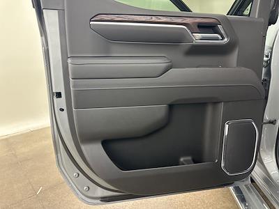 New 2026 GMC Sierra 1500 SLT Crew Cab 4WD Pickup for sale #105508 - photo 2