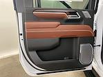 New 2025 GMC Sierra 2500 Denali Ultimate Crew Cab 4WD Pickup for sale #300174 - photo 29