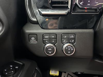 New 2025 GMC Sierra 1500 SLT Crew Cab 4WD Pickup for sale #318302 - photo 2