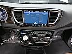 Used 2022 Chrysler Pacifica Pinnacle Minivan for sale #BD16700 - photo 35