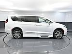 Used 2022 Chrysler Pacifica Pinnacle Minivan for sale #BD16700 - photo 7
