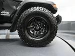 Used 2020 Jeep Gladiator Overland Crew Cab for sale #BD17300 - photo 17