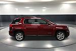Used 2017 GMC Terrain thumbnail 3