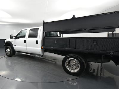 Used 2007 Ford F-550 XLT Crew Cab 4x4 Contractor Truck for sale #CA03401 - photo 2