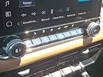 2025 GMC Canyon Crew Cab 4WD Pickup for sale #243380 - photo 9