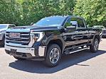 New 2025 GMC Sierra 2500 SLT Crew Cab 4WD Pickup for sale #273235 - photo 3